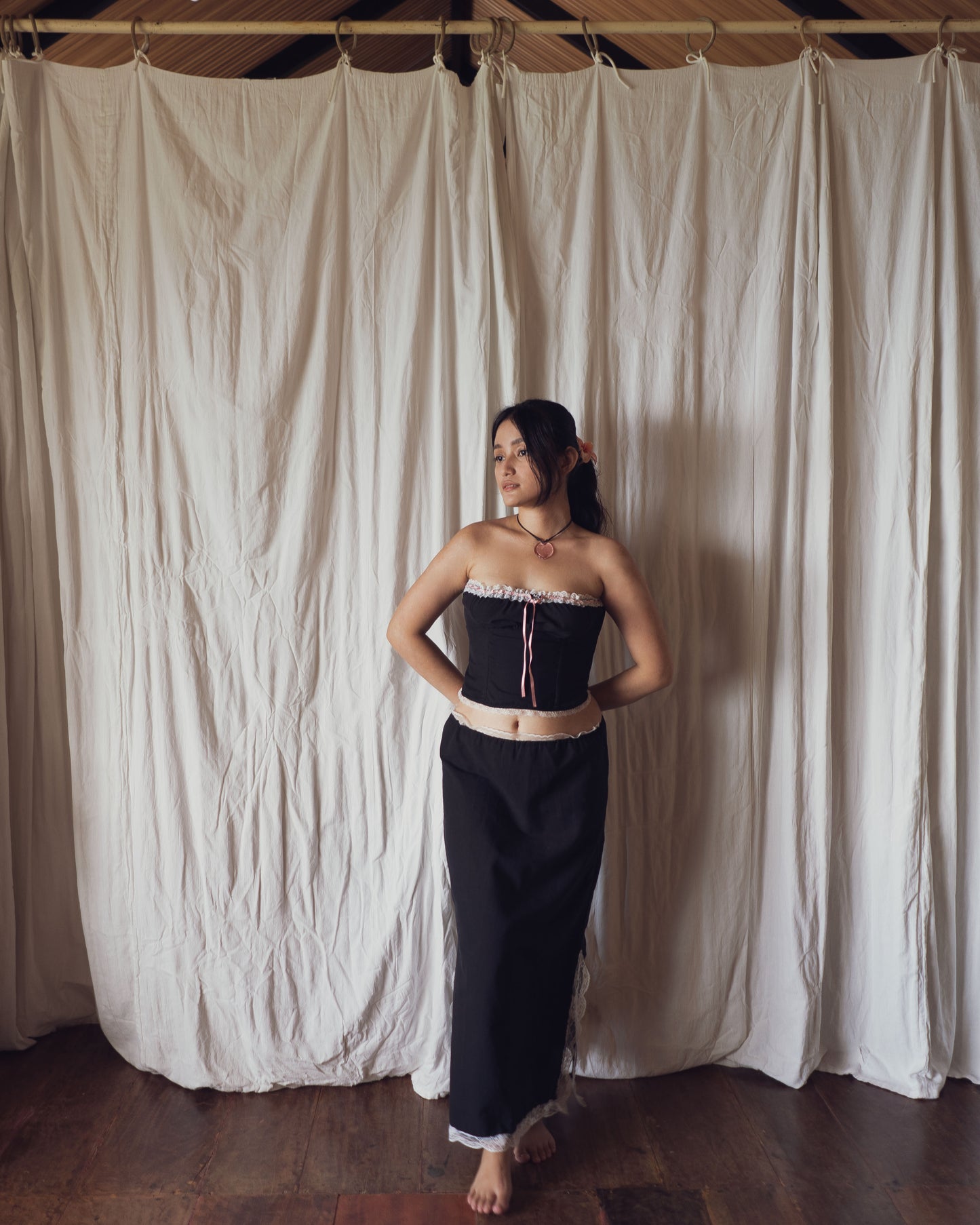 Possession Corset in Deep