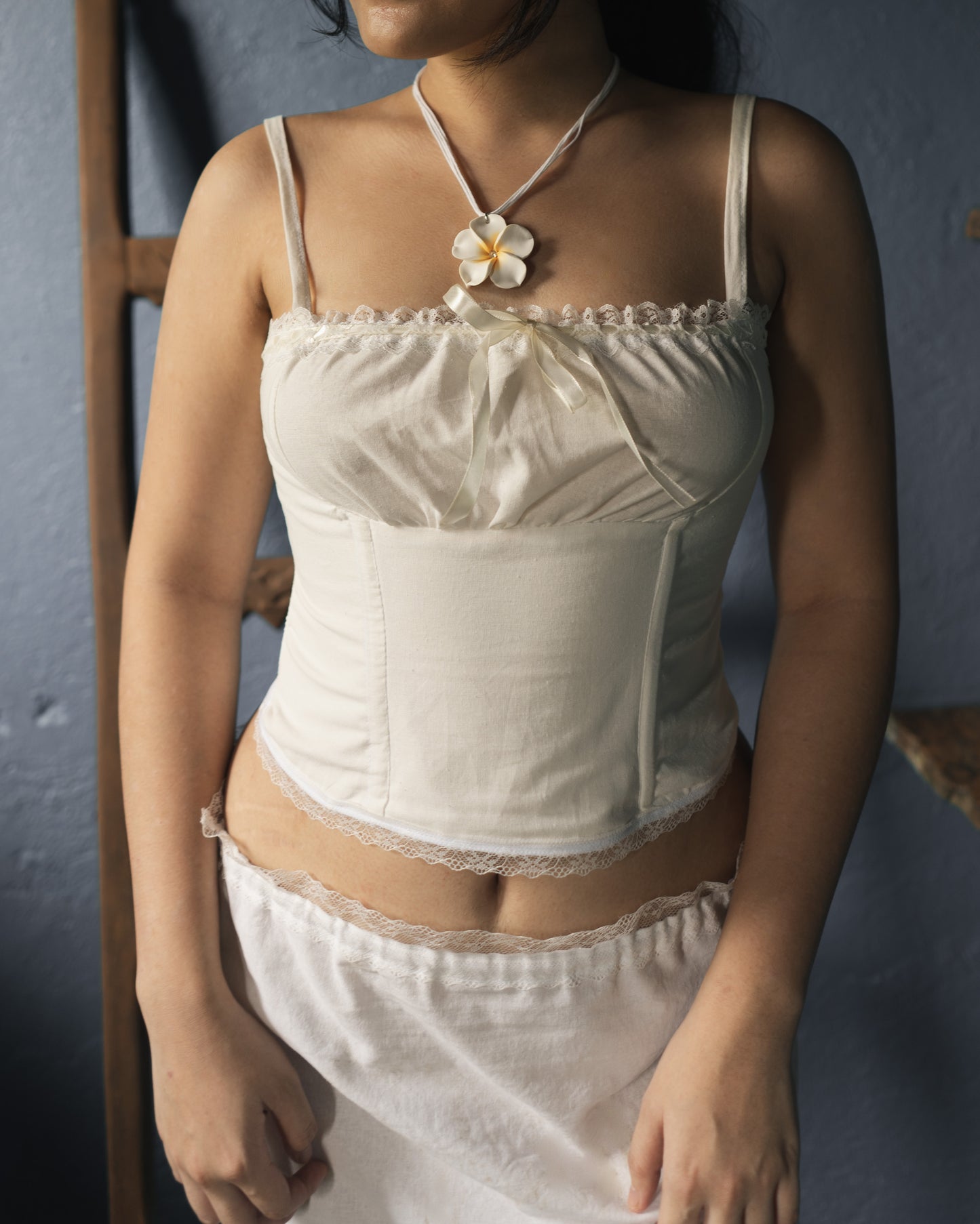 Possession Corset in Pure