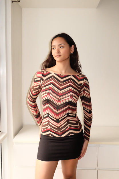 Joan Top in Vintage Red Chevron XS-M