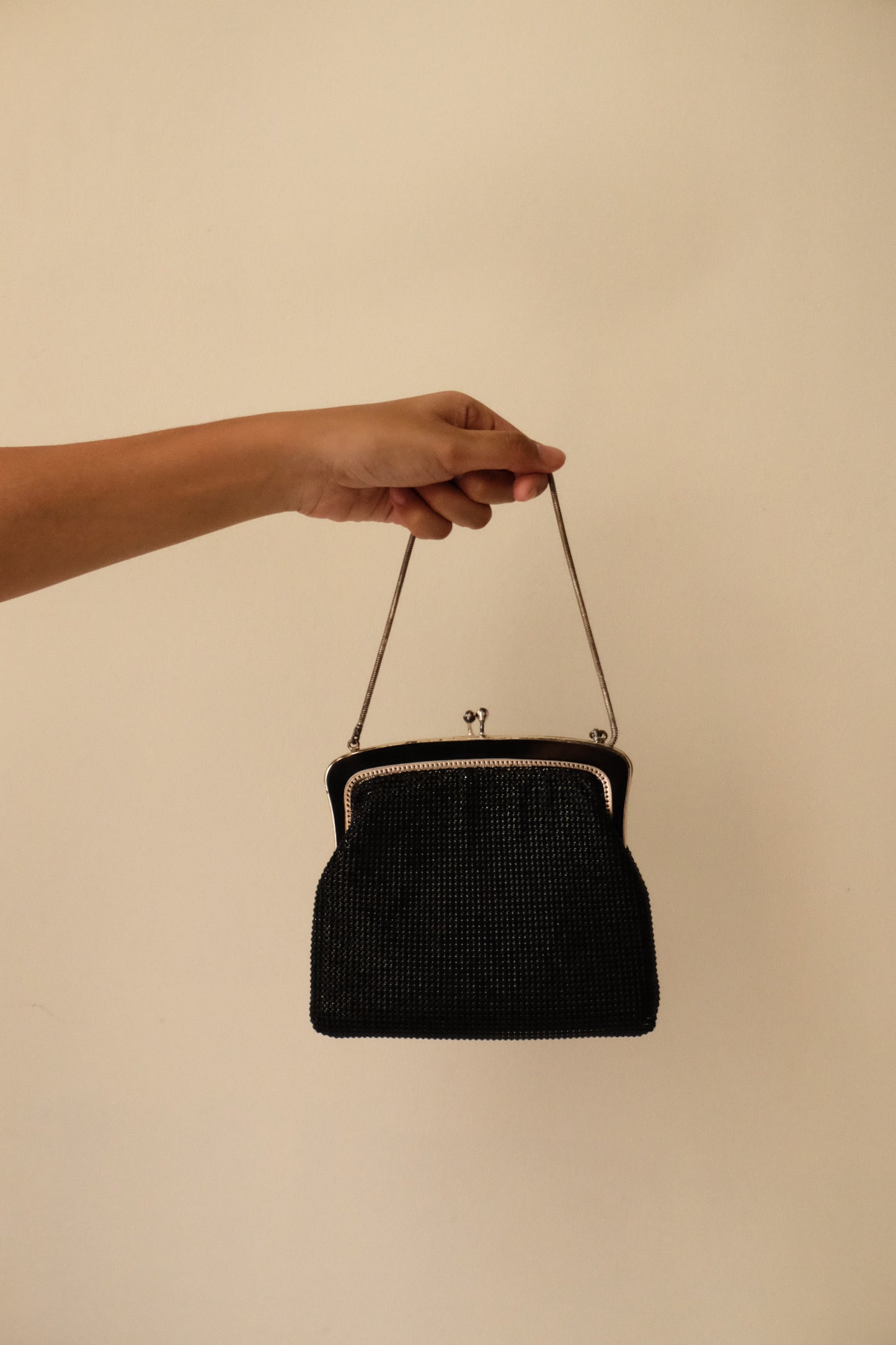 S09 Vintage Oraton Black Mesh Handbag