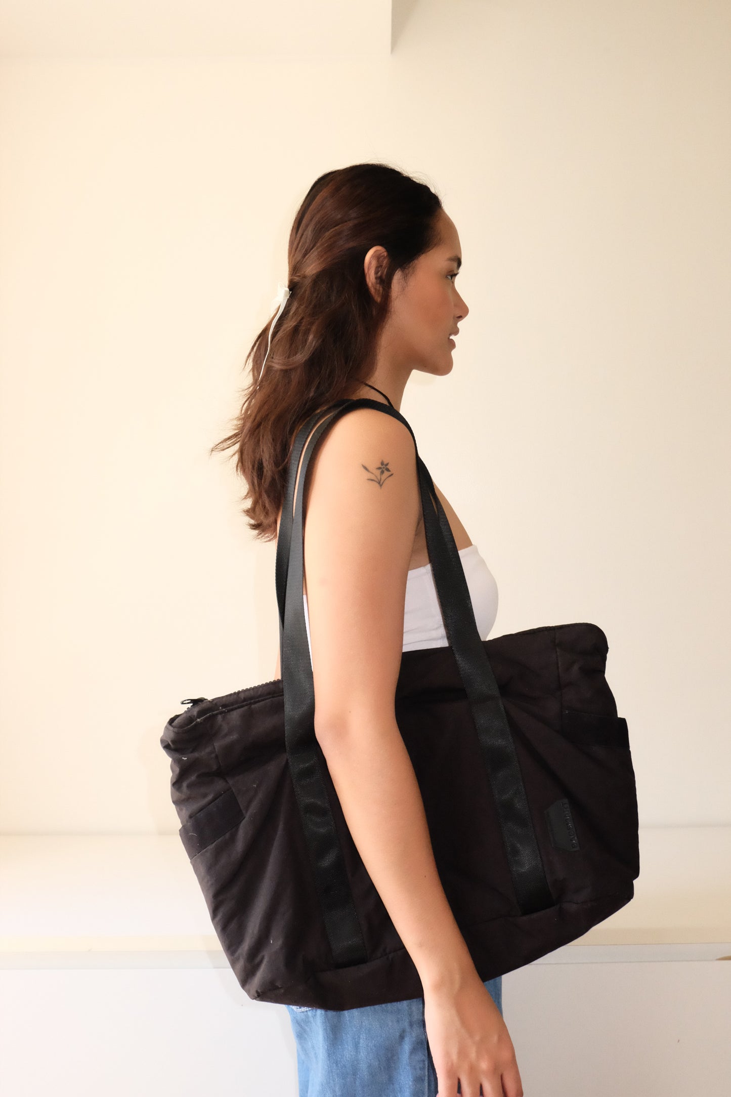 S04 Black Gym Bag with Yoga Mat Holder