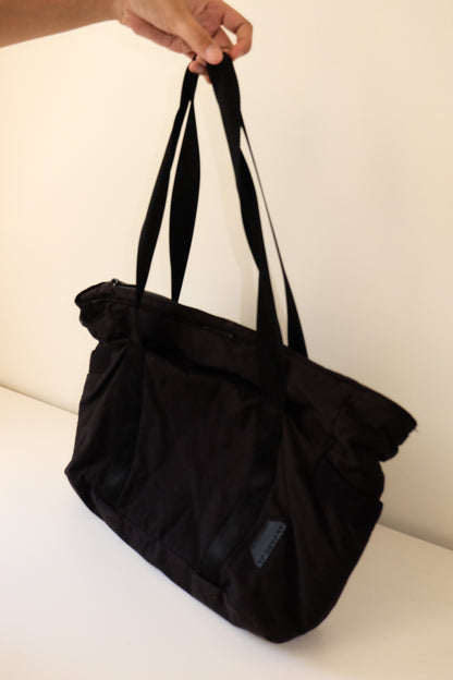 S04 Black Gym Bag with Yoga Mat Holder