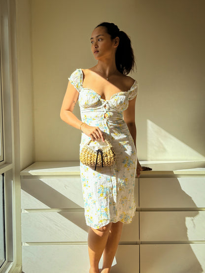 D28 Vintage Floral Dress